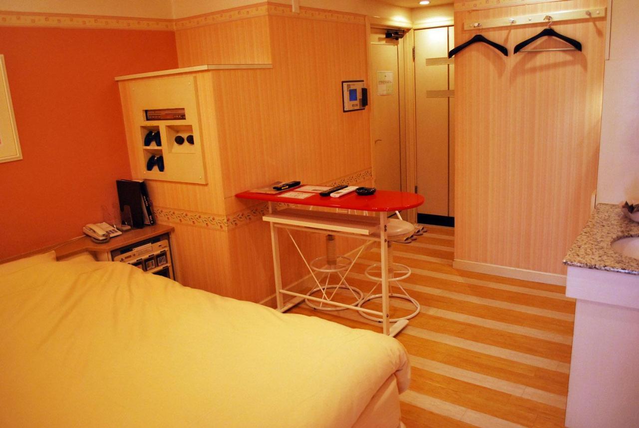 Ena Hotel Venus Exteriör bild